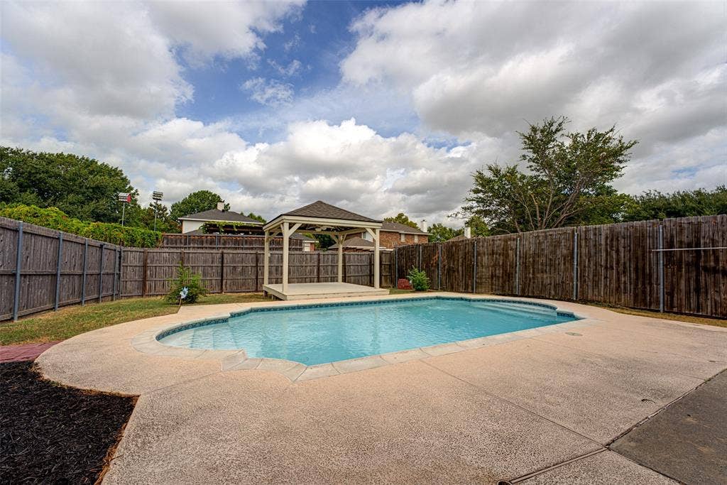 4005 Baywatch Drive, Rowlett, TX 75088 4005 Baywatch Drive, Rowlett, TX 75088