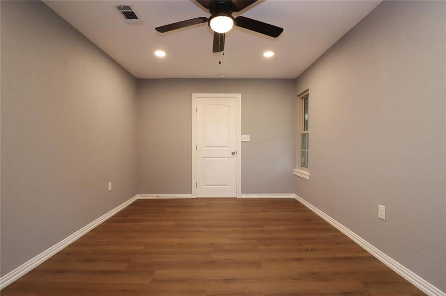 Property photo for 2114 Handley Street, Texarkana, TX