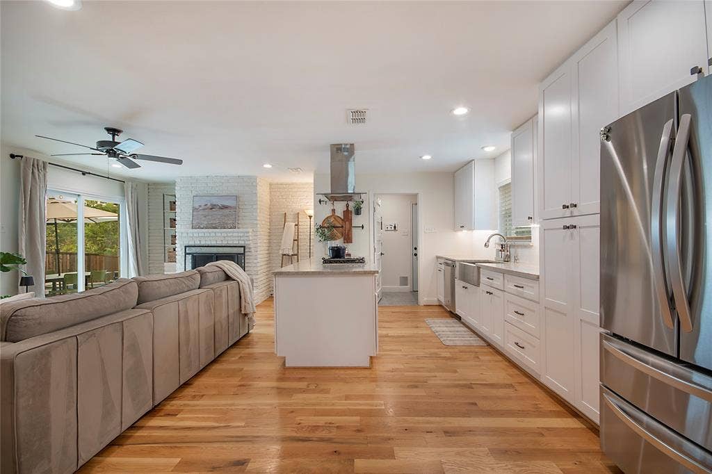 9114 Westglen Drive, Dallas, TX 75228 9114 Westglen Drive, Dallas, TX 75228