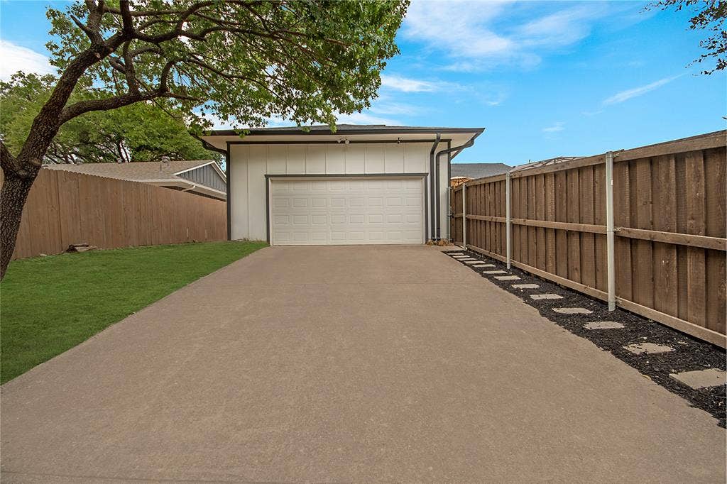 9114 Westglen Drive, Dallas, TX 75228 grass digitally enhanced