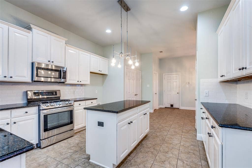 4667 Edith Street, Plano, TX 75024 4667 Edith Street, Plano, TX 75024