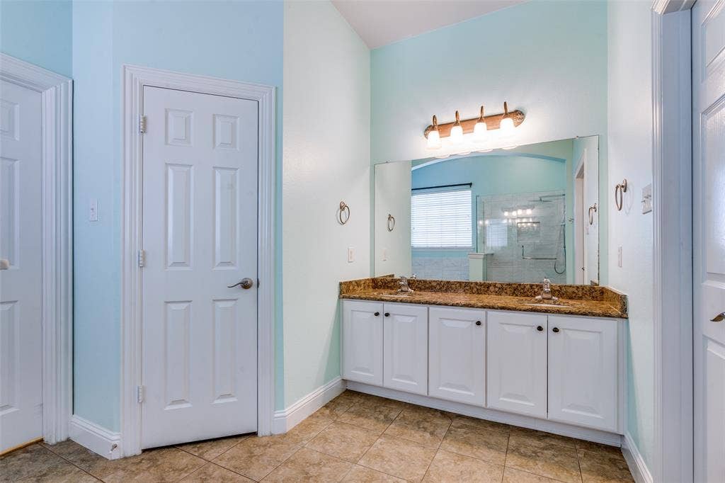 4667 Edith Street, Plano, TX 75024 4667 Edith Street, Plano, TX 75024
