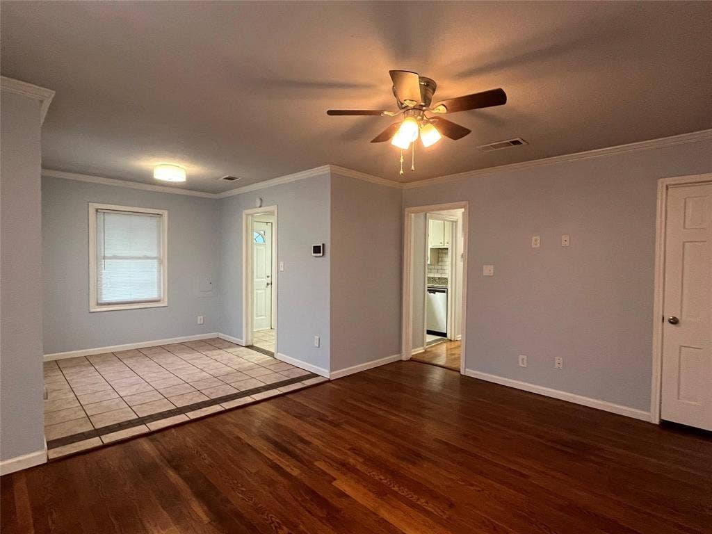 4816 Sherwood Drive, River Oaks, TX 76114
