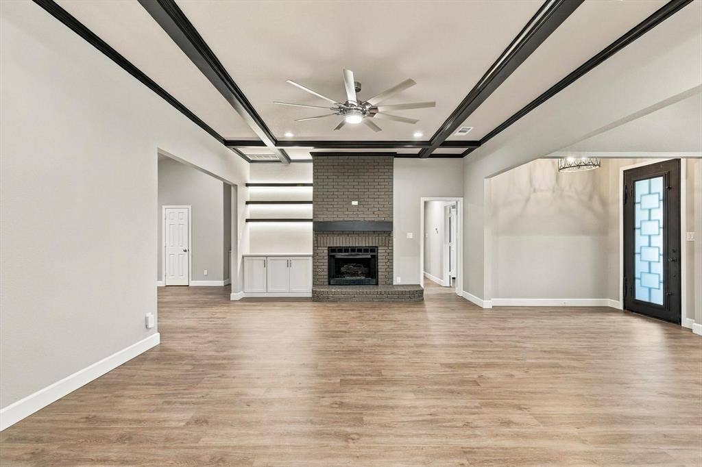 2040 Aspen Place, Lewisville, TX 75077