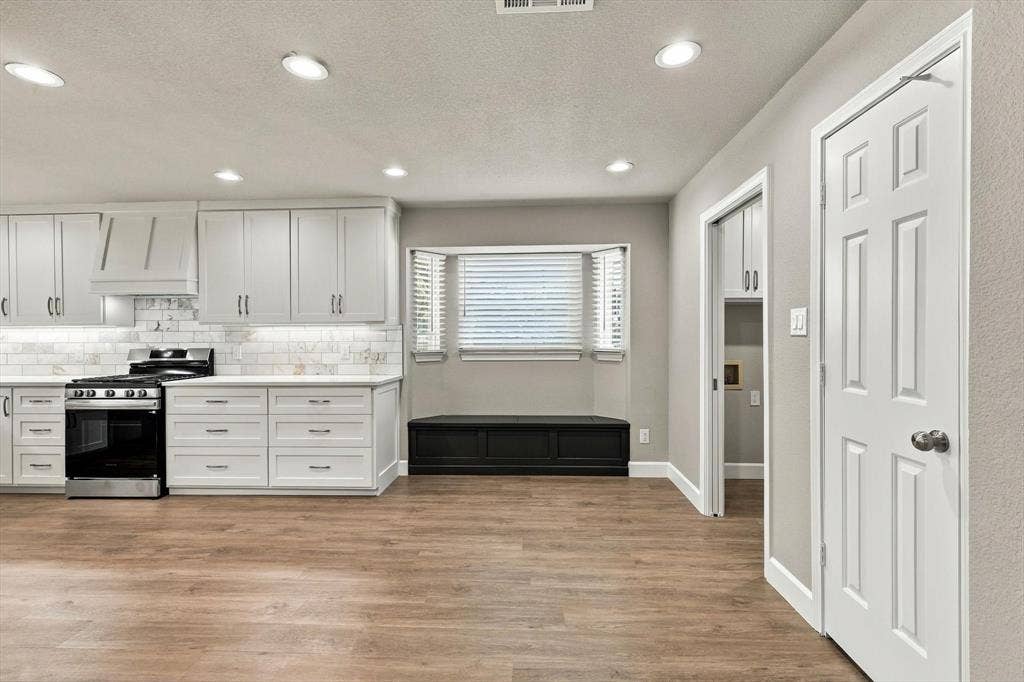 2040 Aspen Place, Lewisville, TX 75077