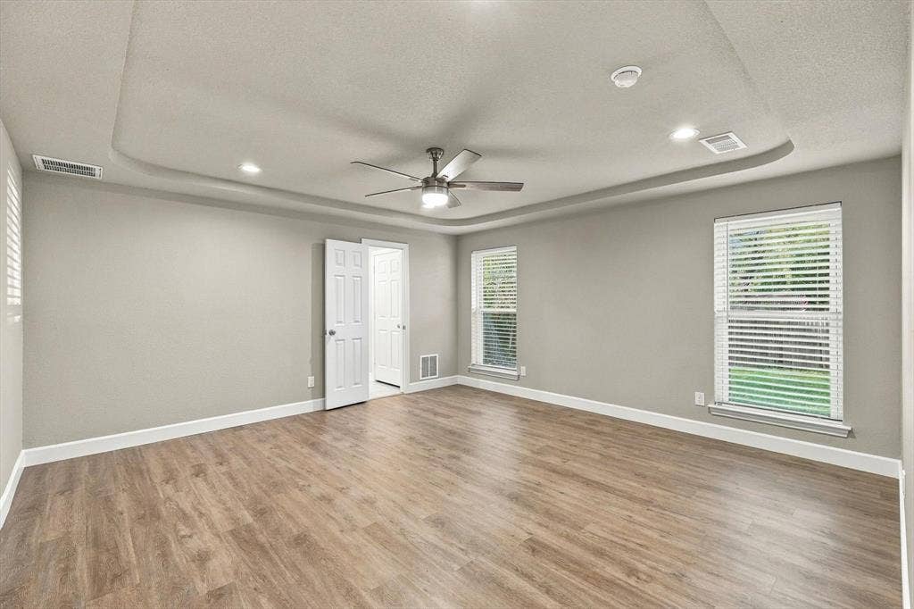 2040 Aspen Place, Lewisville, TX 75077