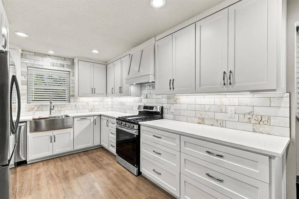 2040 Aspen Place, Lewisville, TX 75077