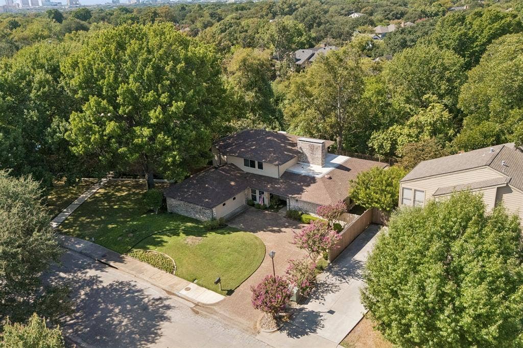 6720 Robin Willow Court, Dallas, TX 75248 6720 Robin Willow Court, Dallas, TX 75248