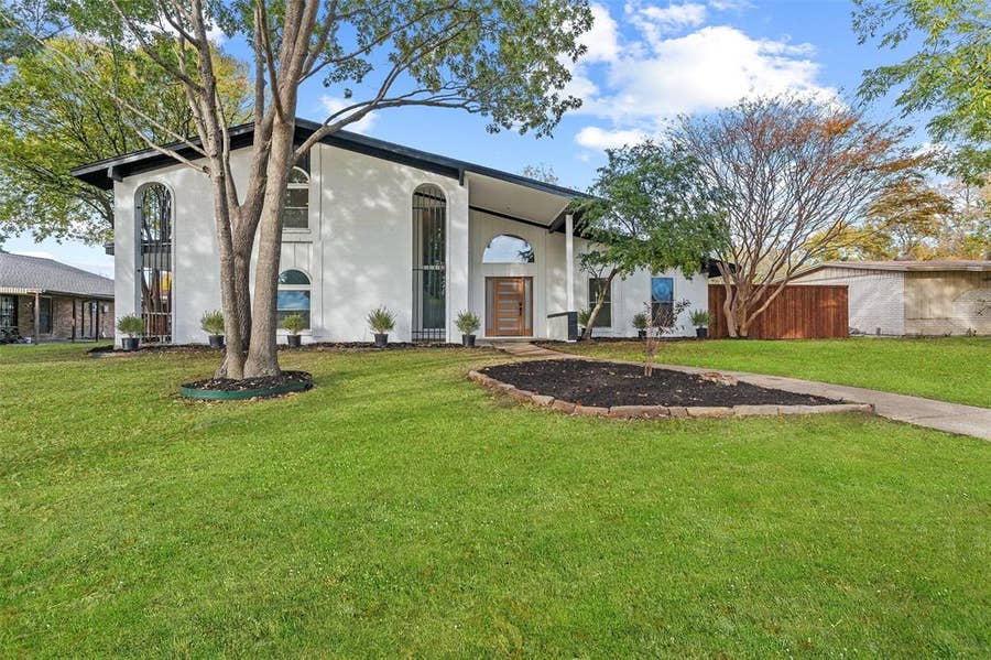 Property photo for 103 Elm Crest Drive, Rowlett, TX