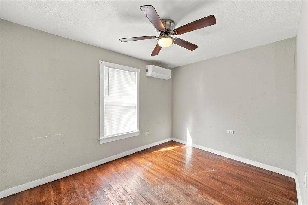 1001 Preston Street, Waco, TX 76704 1001 Preston Street, Waco, TX 76704