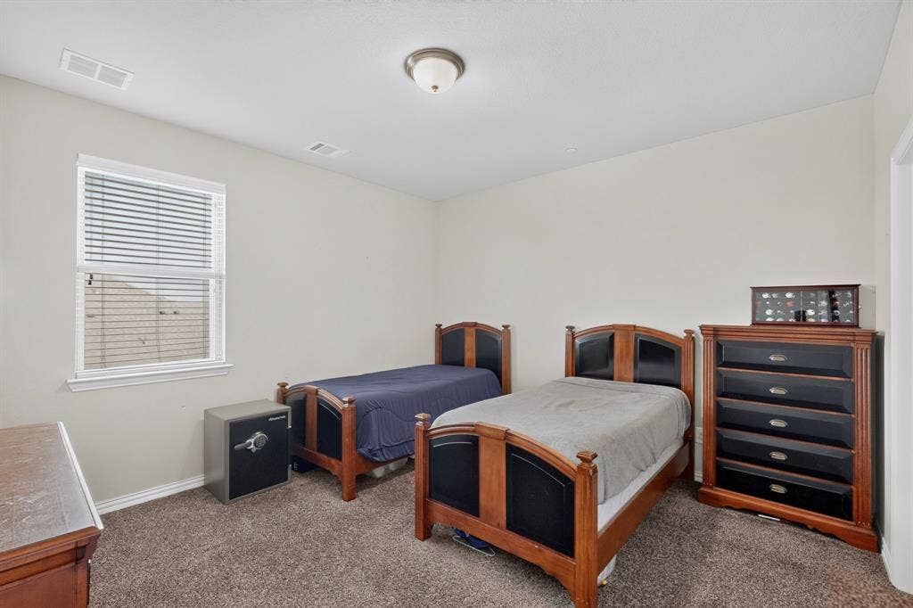 340 Redstone Drive, Sunnyvale, TX 75182