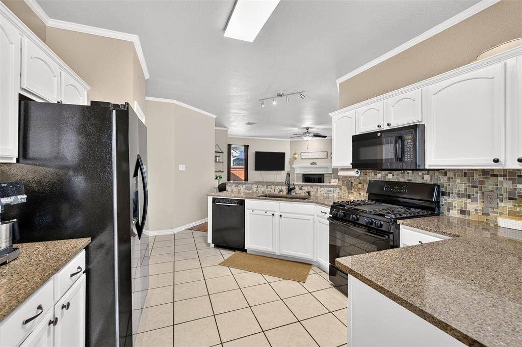 9928 Tanglebrush Drive, McKinney, TX 75072 9928 Tanglebrush Drive, McKinney, TX 75072