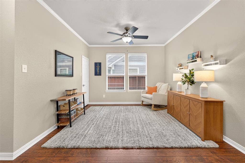 9928 Tanglebrush Drive, McKinney, TX 75072 Flex room between two secondary bedrooms