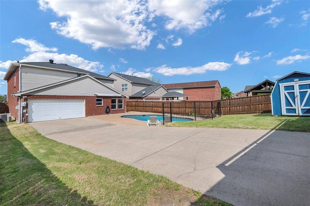 905 Elizabeth Drive, Lewisville, TX 75067 905 Elizabeth Drive, Lewisville, TX 75067