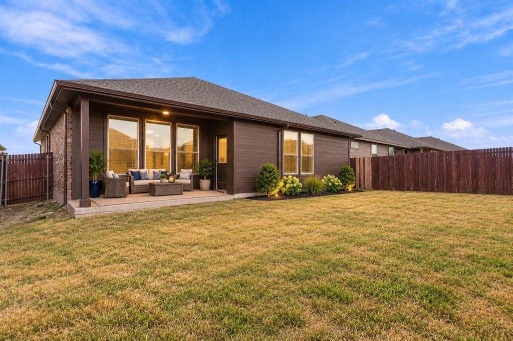 Covered Patio - Virtually Staged