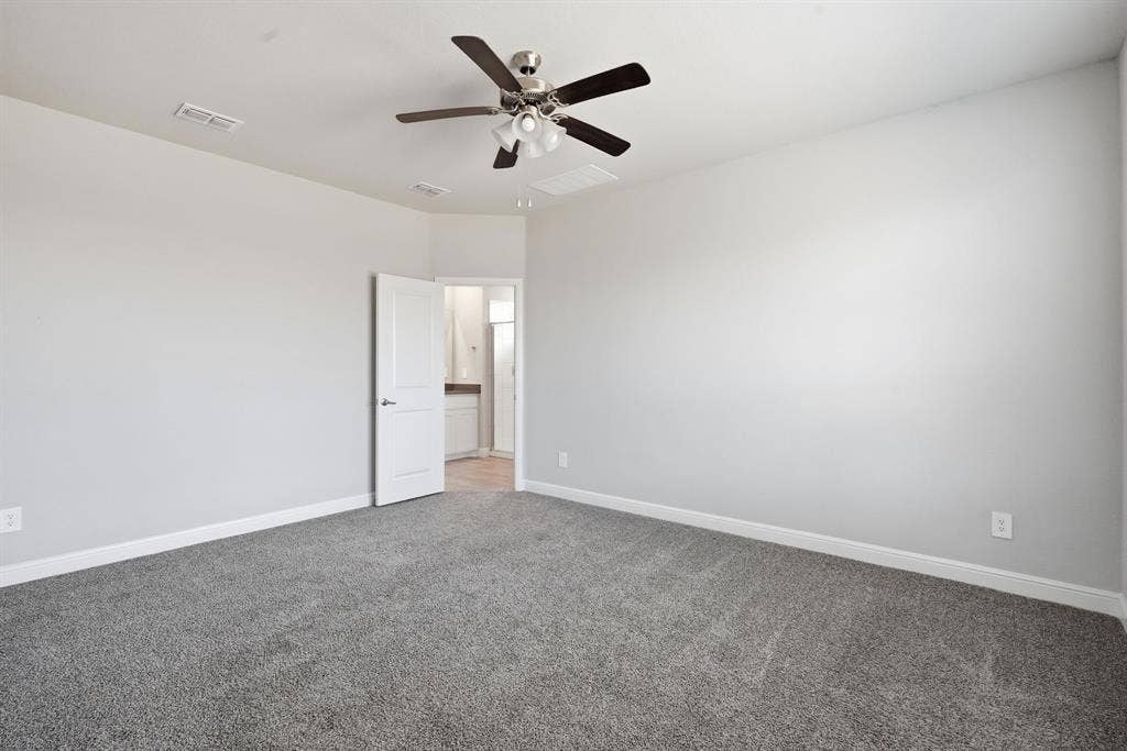 2228 Dyre Drive, Haslet, TX 76052