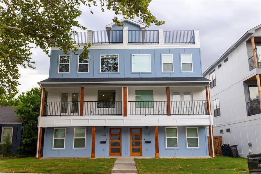 Property photo for 3220 Forest Park Boulevard, Fort Worth, TX