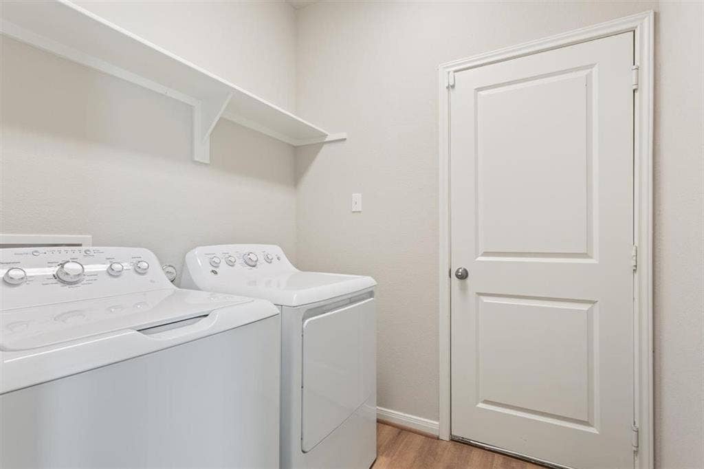 4029 Centerfire Road, Waco, TX 76705 4029 Centerfire Road, Waco, TX 76705