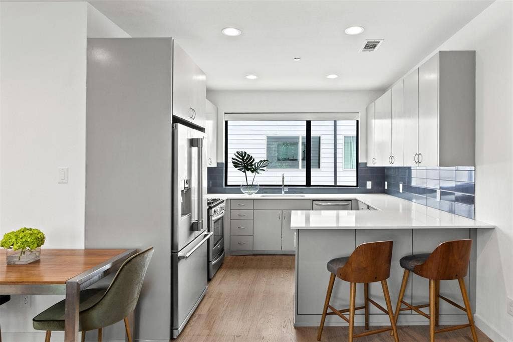 1430 Grigsby Avenue, #103, Dallas, TX 75204 1430 Grigsby Avenue, #103, Dallas, TX 75204
