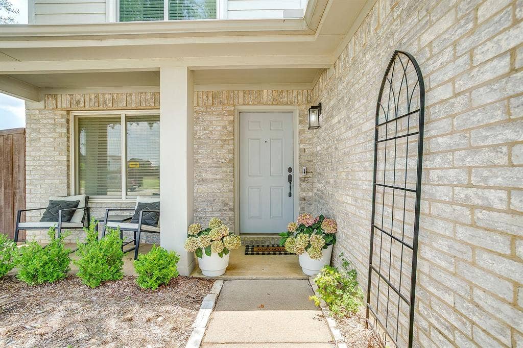 2201 Northway, Denton, TX 76207
