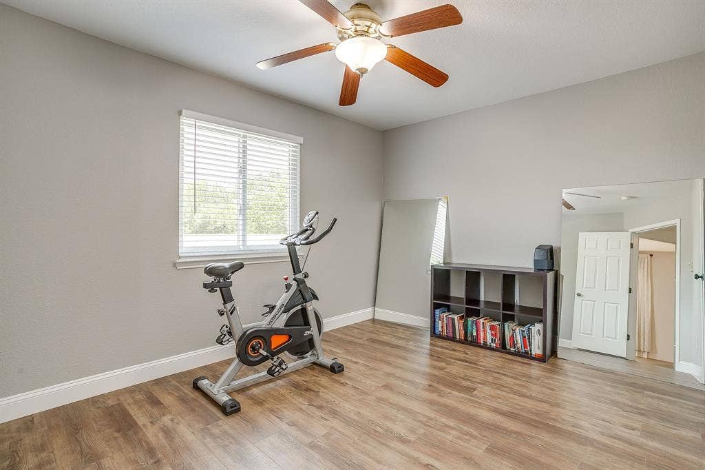 2201 Northway, Denton, TX 76207