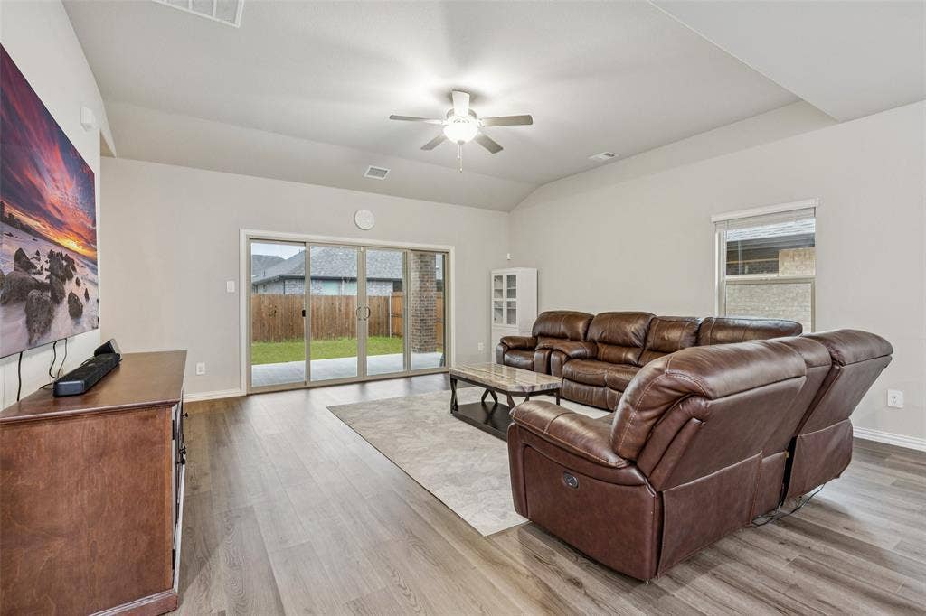 1108 Mahogany Drive, Melissa, TX 75454 1108 Mahogany Drive, Melissa, TX 75454