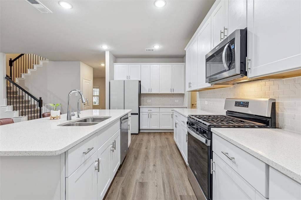 1108 Mahogany Drive, Melissa, TX 75454 1108 Mahogany Drive, Melissa, TX 75454
