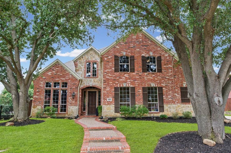 Property photo for 3917 Ashburton Way, Flower Mound, TX