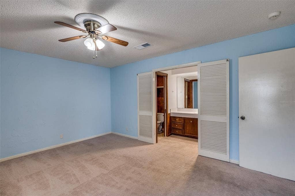 3406 Halifax Drive, Arlington, TX 76013 3406 Halifax Drive, Arlington, TX 76013