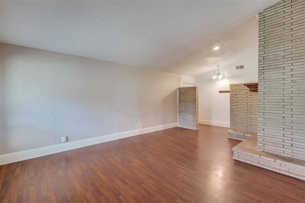 3406 Halifax Drive, Arlington, TX 76013 3406 Halifax Drive, Arlington, TX 76013