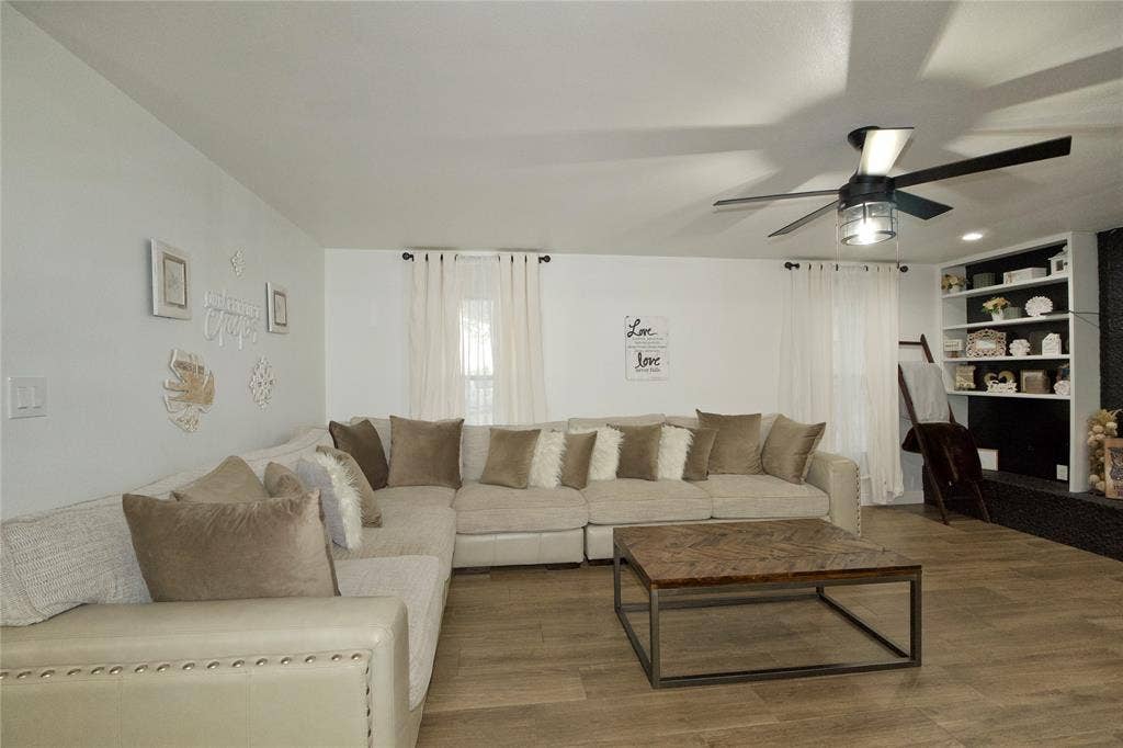 711 County Road 162, Gainesville, TX 76240