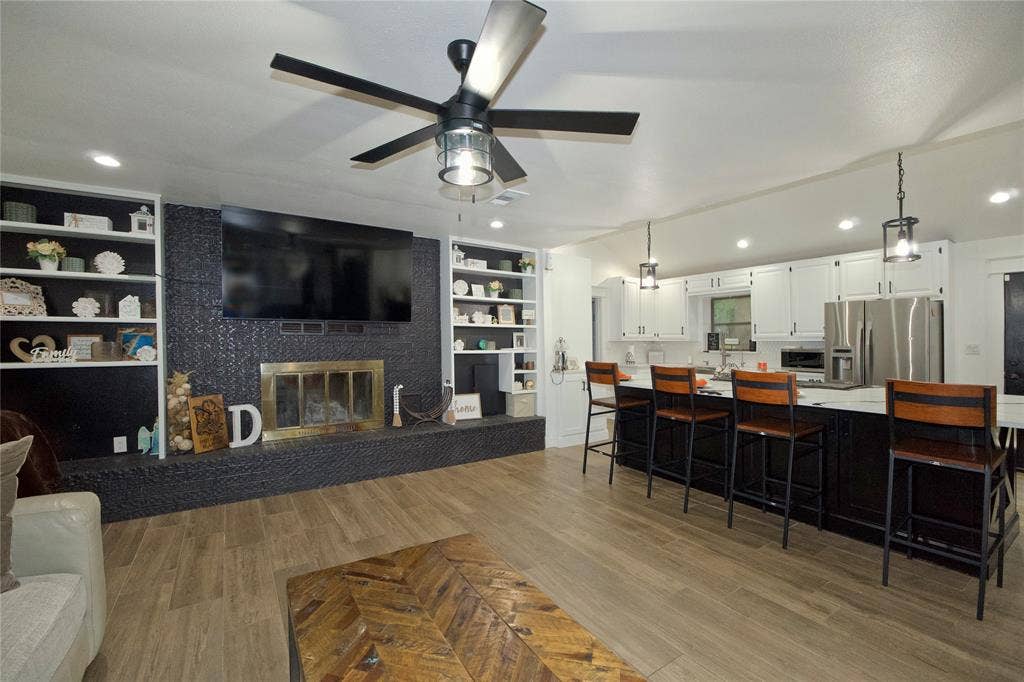 711 County Road 162, Gainesville, TX 76240