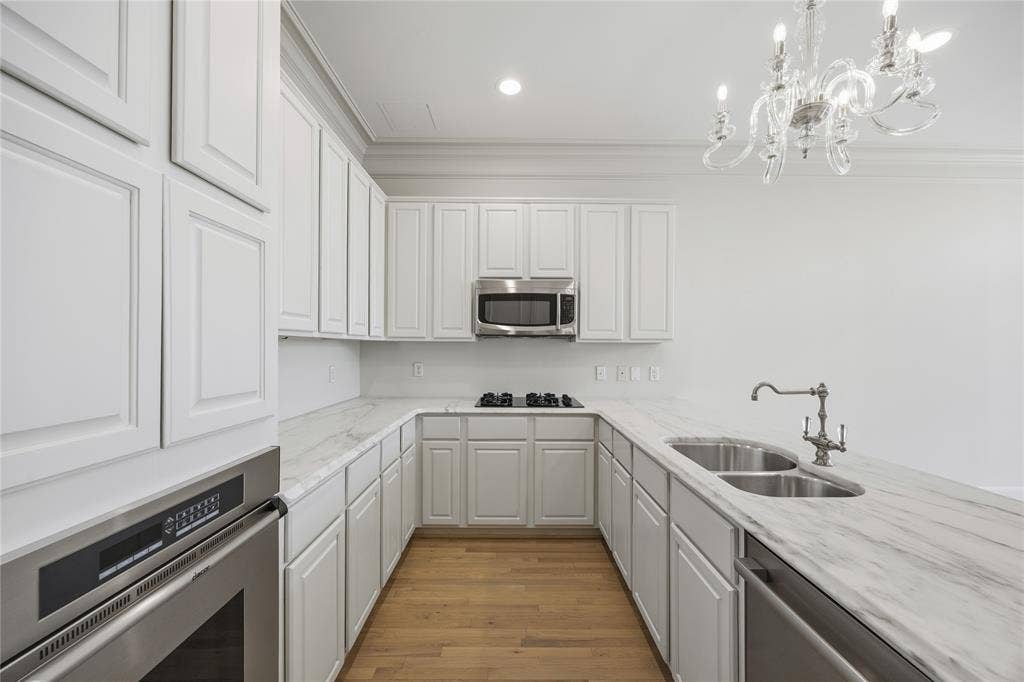 3535 Gillespie Street, #507, Dallas, TX 75219 3535 Gillespie Street, #507, Dallas, TX 75219