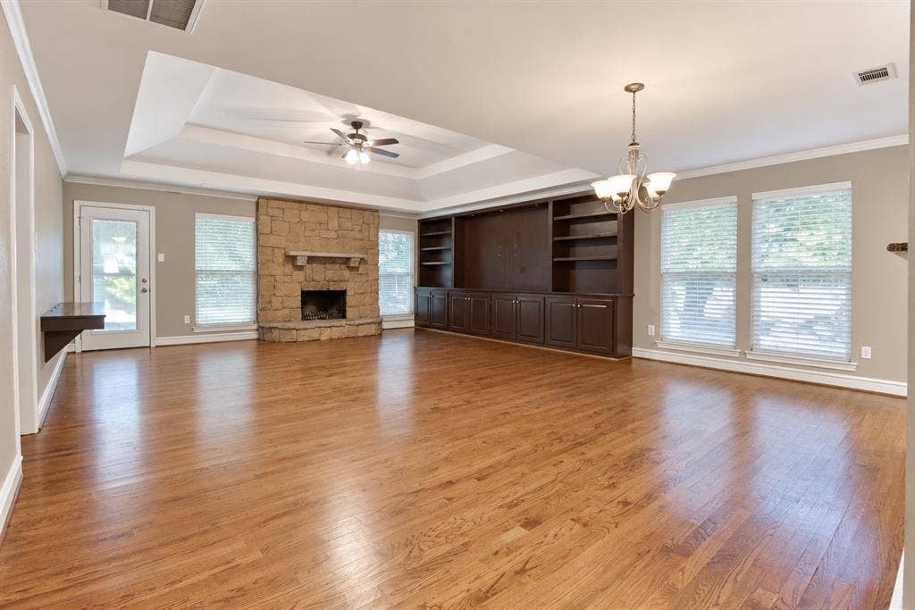 4916 Canberra Lane, Arlington, TX 76017 4916 Canberra Lane, Arlington, TX 76017