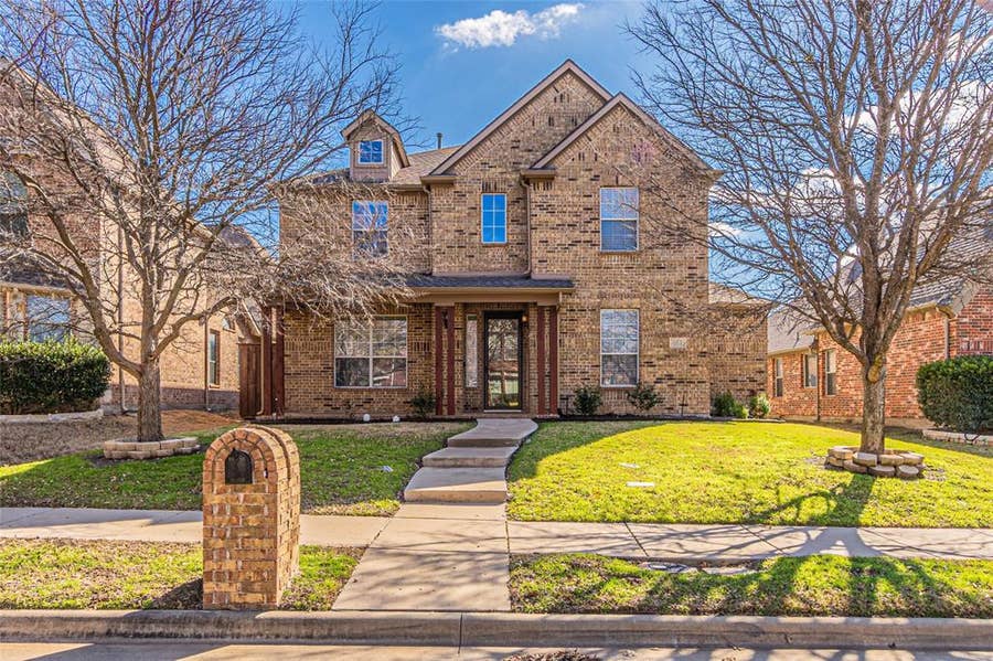 Property photo for 10611 Providence Drive, Frisco, TX