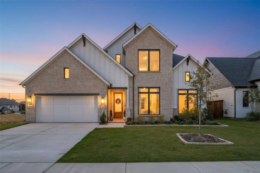 Property photo for 412 Fire Blade Drive, Aledo, TX