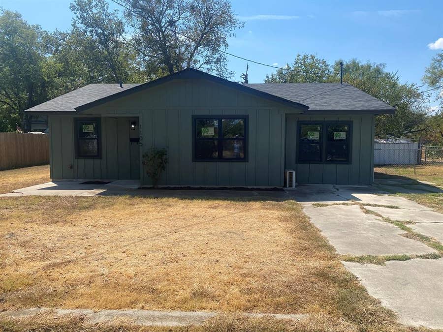 Property photo for 1105 9th Street, Brownwood, TX