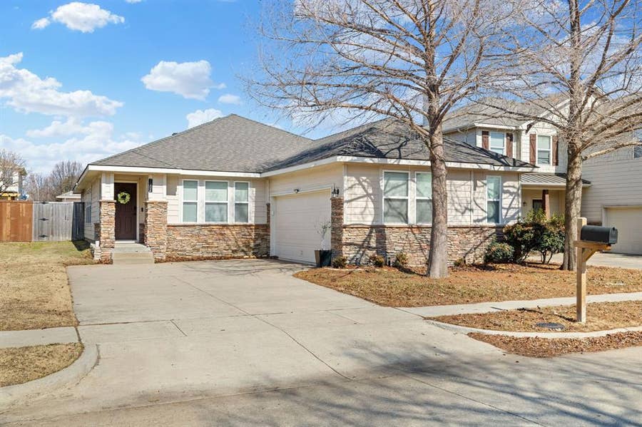 Property photo for 7004 Cotton Seed Drive, McKinney, TX