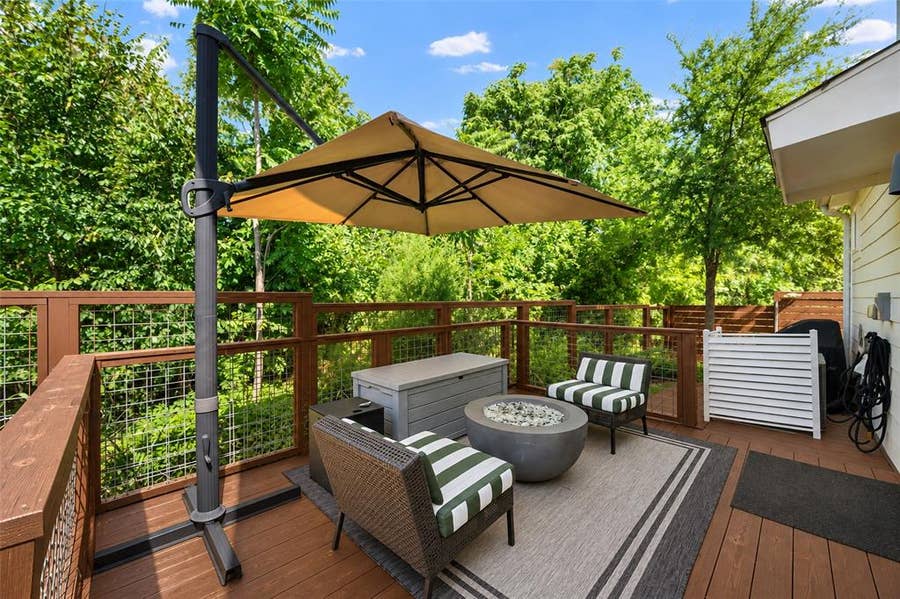 Property photo for 1269 Clifftop Lane, Dallas, TX