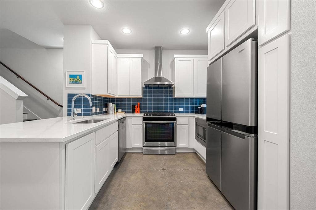 1269 Clifftop Lane, Dallas, TX 75208 1269 Clifftop Lane, Dallas, TX 75208