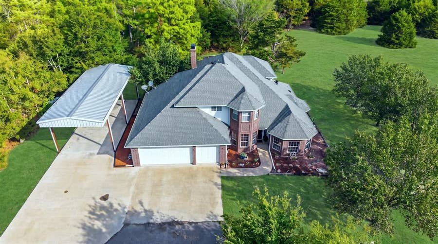 Property photo for 399 County Road 4101, Greenville, TX