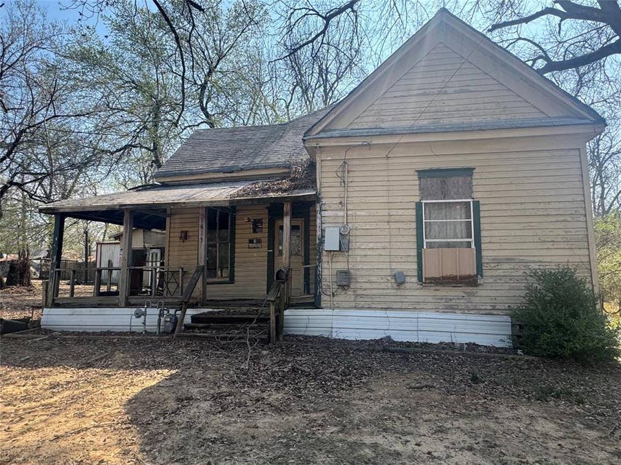 Property photo for 1415 & 1401 Graham Street, Paris, TX