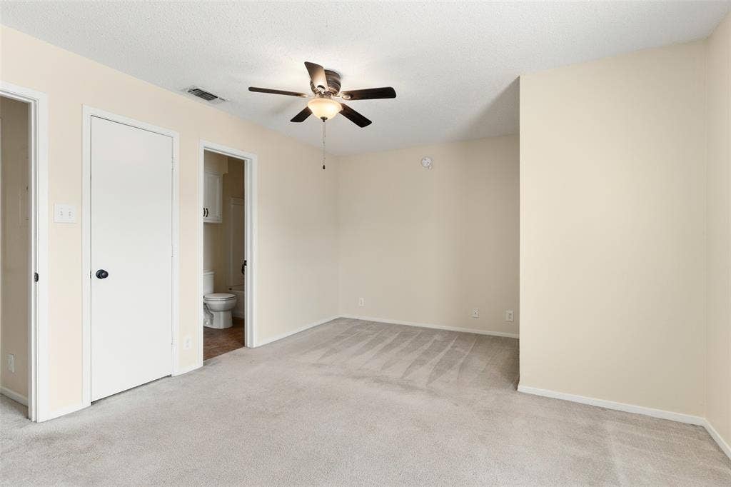 716 W Mulberry Street, #1C, Denton, TX 76201 716 W Mulberry Street, #1C, Denton, TX 76201