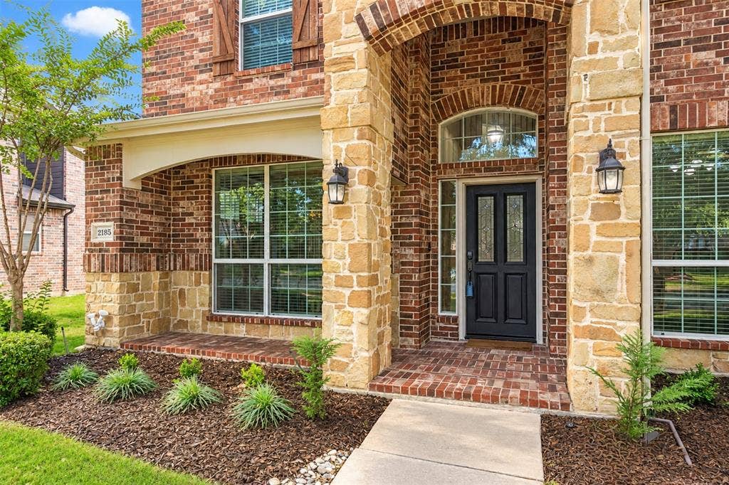 2185 Goliad Circle, Frisco, TX 75033 2185 Goliad Circle, Frisco, TX 75033