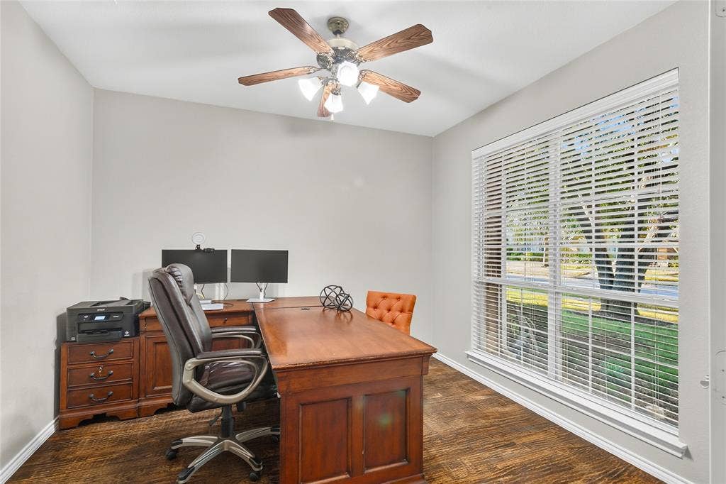 2185 Goliad Circle, Frisco, TX 75033 2185 Goliad Circle, Frisco, TX 75033
