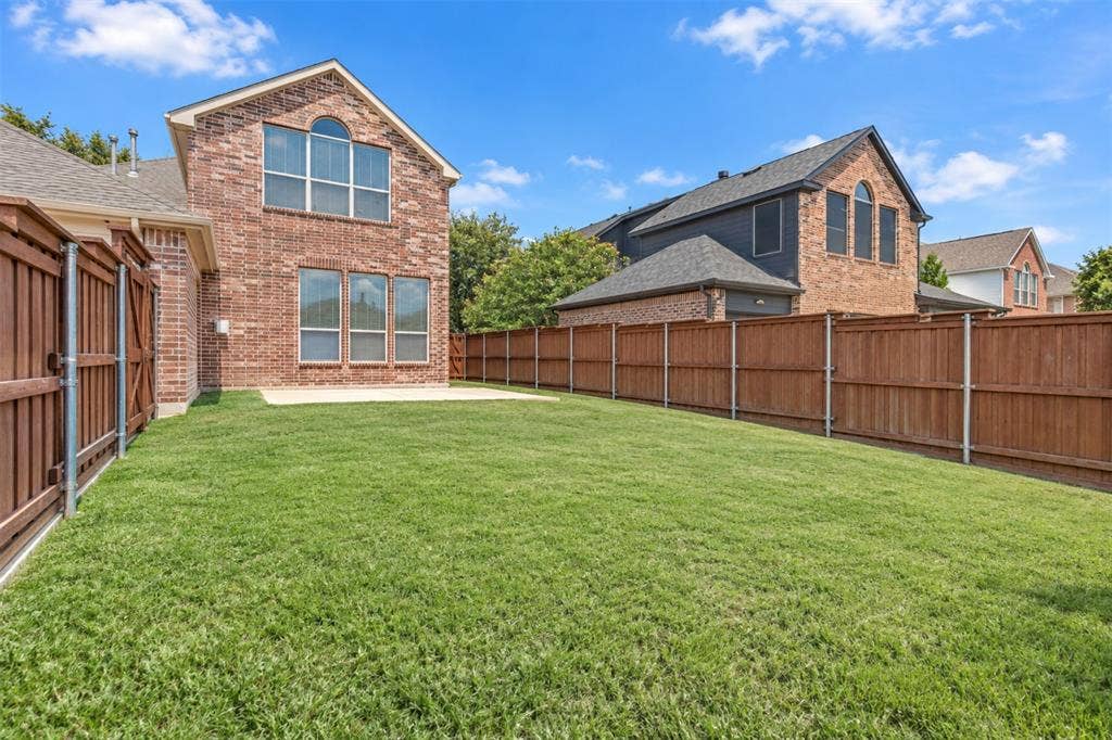 2185 Goliad Circle, Frisco, TX 75033 2185 Goliad Circle, Frisco, TX 75033