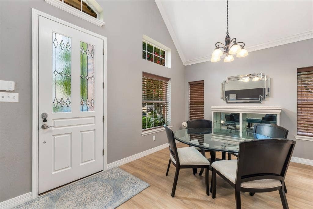 8707 Stonecrest Drive, Irving, TX 75063 8707 Stonecrest Drive, Irving, TX 75063