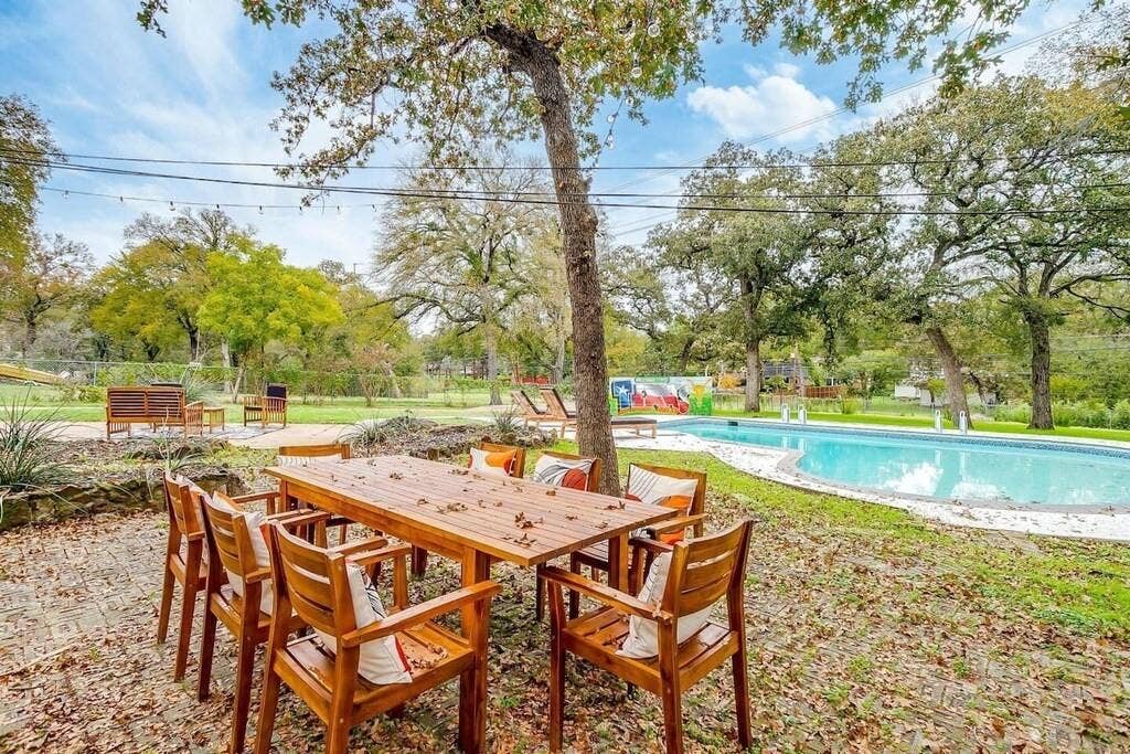 2306 Cypress Drive, Grand Prairie, TX 75050