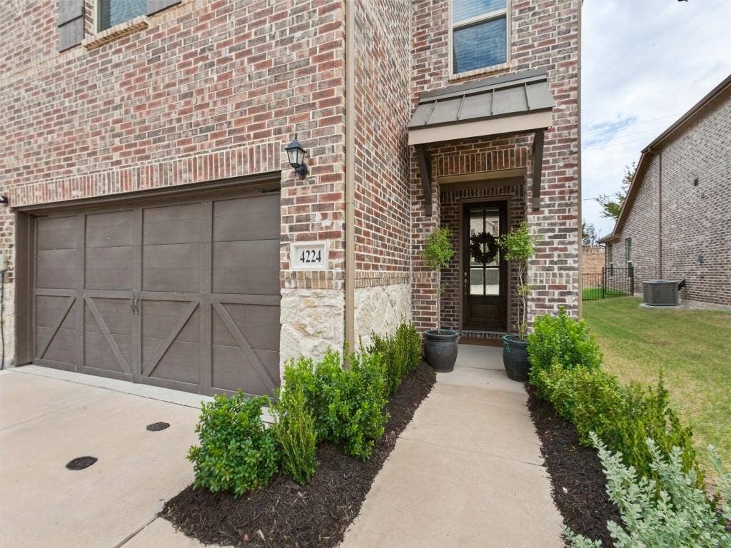 4224 Mingo Drive, Carrollton, TX 75010 4224 Mingo Drive, Carrollton, TX 75010
