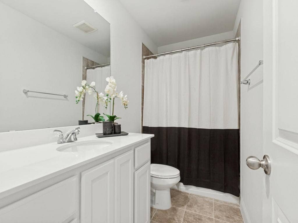 4224 Mingo Drive, Carrollton, TX 75010 4224 Mingo Drive, Carrollton, TX 75010